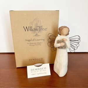 Willow Tree Angel of Learning New in Box Angel Figurine